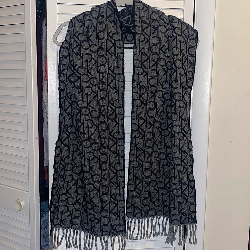 Calvin Klein scarf